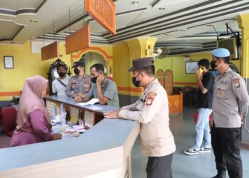 Polres Karimun Amankan 12 Orang di 4 Hotel Berbeda Lewat Operasi Pekat