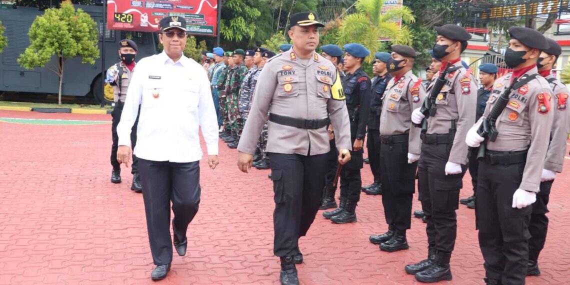 Kapolres Karimun Pimpin Apel Gelar Pasukan Ops Lilin Seligi 2022