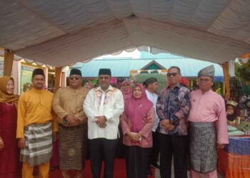 Market Day dan Pentas Seni SDN 02 Karimun Suguhkan Inovasi dan Kreasi, Bupati Beri Apresiasi