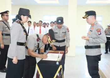 Kapolres Karimun Pimpin Upacara Sertijab Pejabat Utama Polres Karimun