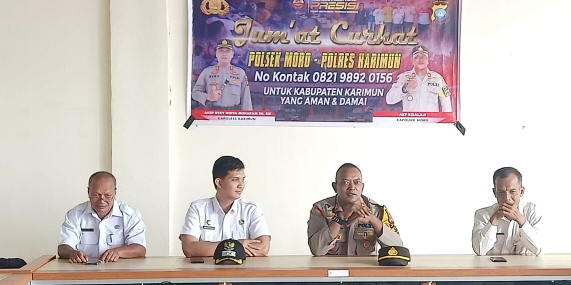 Jumat Curhat, Polsek Moro Imbau Agar Utamakan Keselamatan Berlayar Karena Cuaca Ekstrem