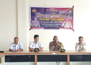 Jumat Curhat, Polsek Moro Imbau Agar Utamakan Keselamatan Berlayar Karena Cuaca Ekstrem