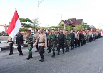 Polres Karimun Laksanakan Kirab Kebangsaan Merah Putih Bersama TNI-Polri