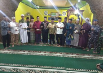 Sekda Karimun Firmansyah Hadiri Safari Ramadhan di Masjid Al-Falah Kecamatan Ungar