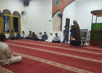 Bupati Lingga Hadiri Acara Nuzul Quran di Masjid At-Taqwa Kampung Kuit