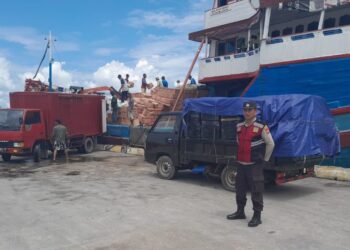 Jaga Kamtibmas Saat Ramadhan, Personel Polsek Tanjungpinang Kota Gelar Patroli