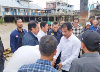 Ratusan Warga Pulau Kundur Sambut Meriah Silaturahmi Calon Gubernur Kepri H M Rudi