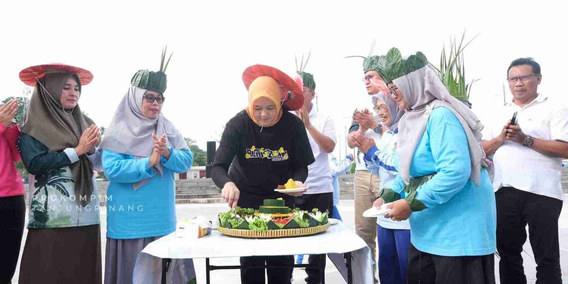 Semarak HUT ke-19 HIMPAUDI Tanjungpinang di Laman Tuguh SIrih Tepi Laut