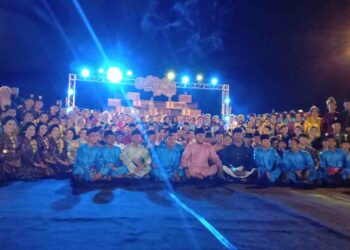 Semarak HUT ke-79 RI di Kelurahan Teluk Uma Berjalan Sukses, Bertandak Dangkong Sebagai Penutupan yang Meriah