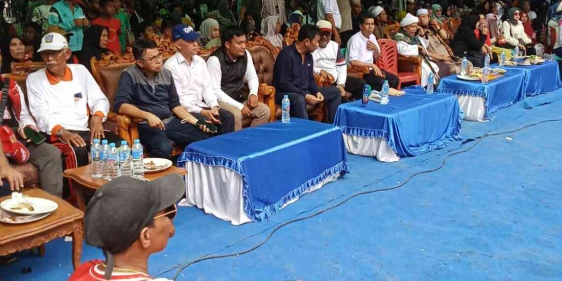 Bentuk Dukungan Warga Karimun, Antusias Ikuti Jalan Santai HMR Ber-AURA