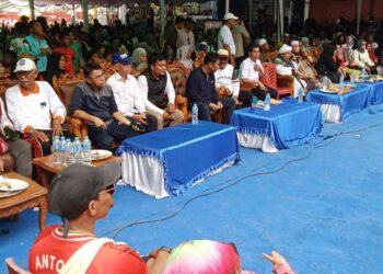 Bentuk Dukungan Warga Karimun, Antusias Ikuti Jalan Santai HMR Ber-AURA