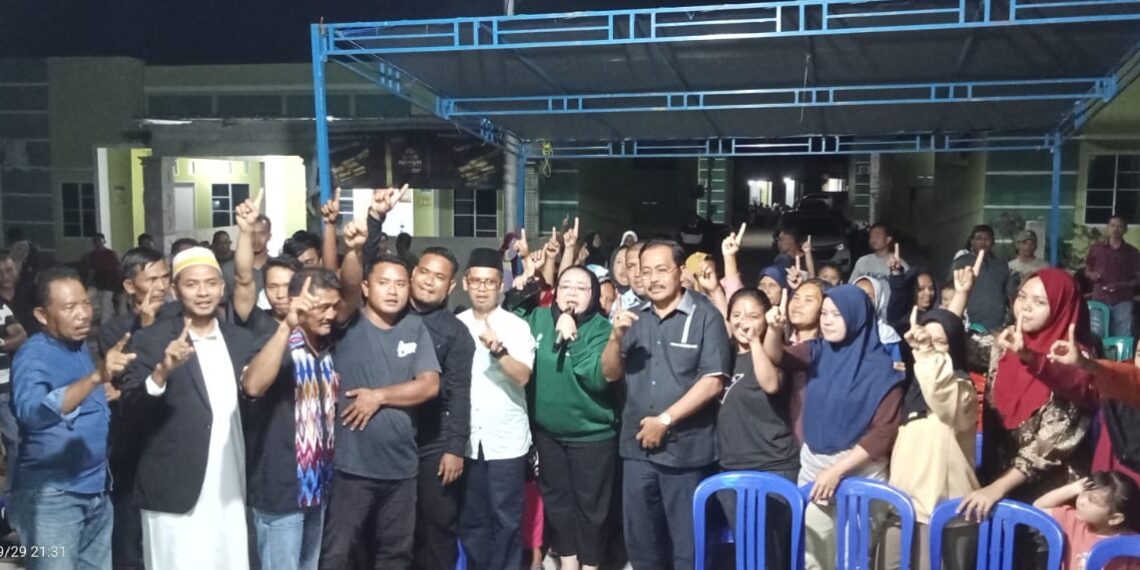 Kampanye Dialogis Dengan Warga Gladiola 5 dan 6, Pasangan IsRock Beberkan Program Unggulan