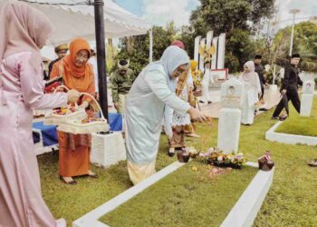 Wujud Penghargaan Para Pejuang dan Pemimpin Kepri Terdahulu, Pemprov Kepri Gelar Ziarah di TMP Pusara Bhakti