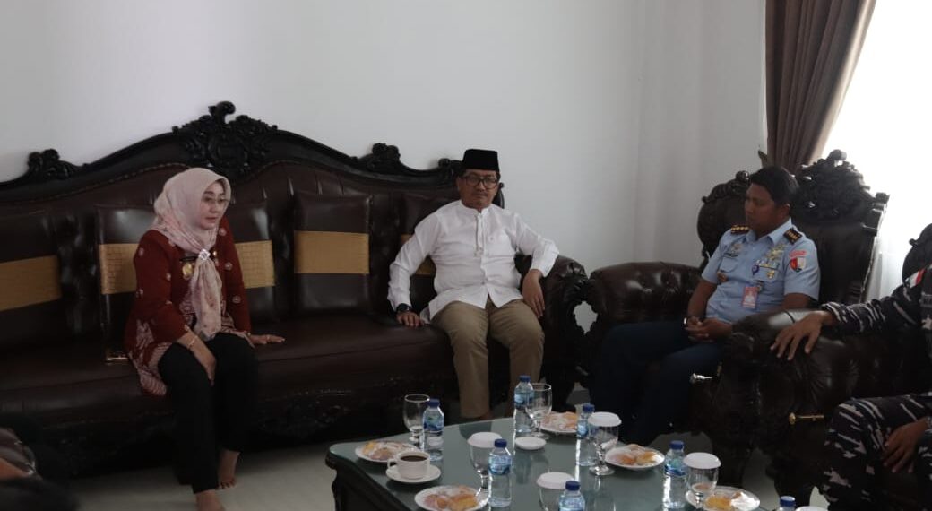 Pjs Bupati Rika Azmi Gelar Rakor bersama Forkopimda Natuna