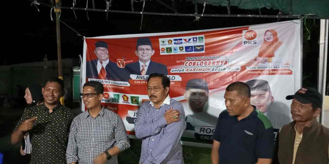 Pasangan IsRock Disambut Antusias Warga Parit Benut, Paparkan Program Unggulan untuk Karimun