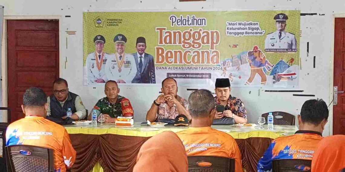 Pelatihan Bencana di Kelurahan Lubuk Semut: Upaya Tingkatkan Kesiapsiagaan Masyarakat