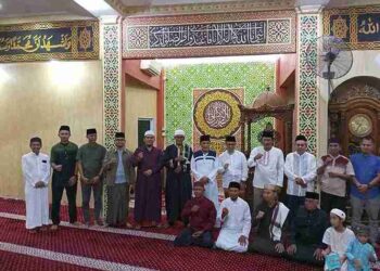 Safari Ramadan di Masjid Nurul Islam Meral, Bupati Karimun Ajak Seluruh Elemen Bersatu Bangun Daerah