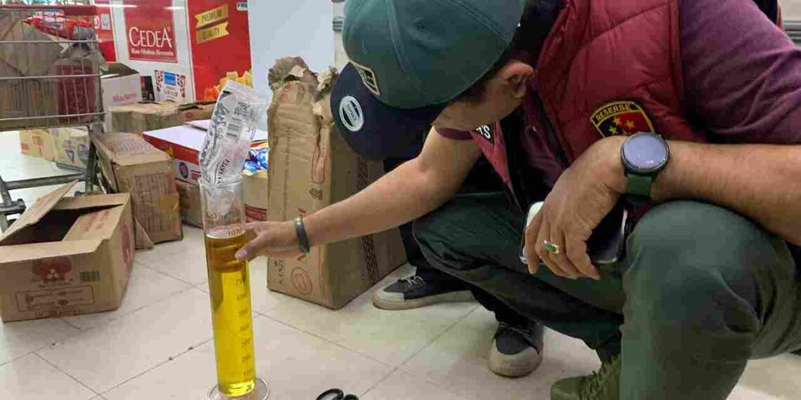 Polres Karimun Sidak Swalayan, Temukan Volume Minyakita Kurang dari 1 Liter dan Harga Melebihi HET