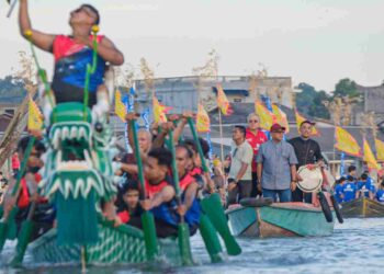 Lomba Perahu Naga di Pelantar III: Simbol Persatuan, Tradisi, dan Daya Tarik Wisata Tanjungpinang