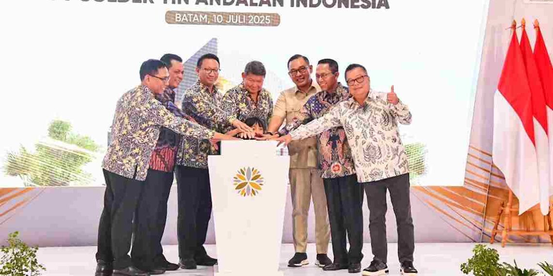 Kepri Mantap Jadi Basis Hilirisasi Nasional, Gubernur Ansar Resmikan Pabrik Solder Timah di Batam