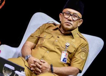 Realisasi Seragam Gratis, Wali Kota Tanjungpinang: Jangan Tunggu Siswa Naik Kelas