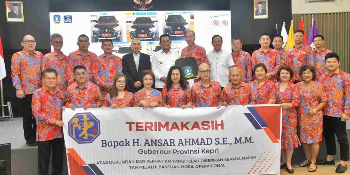 Lembaga Sosial dan Pendidikan di Batam Terima Kendaraan Operasional dari Pemprov Kepri
