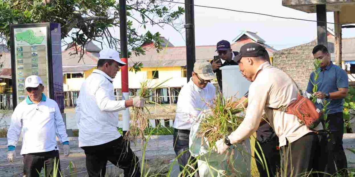 Pulau Penyengat Jadi Pusat Nasional Gerakan Wisata Bersih.