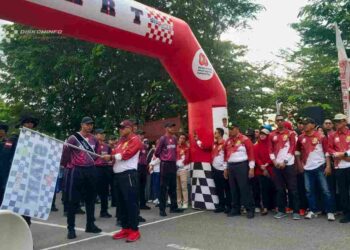 Ribuan Warga Padati Gerak Jalan Proklamasi 17 Km di Tanjungpinang