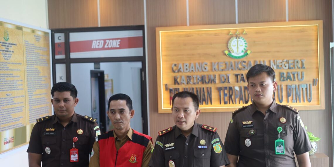 Kepala Desa Perayun Ditahan, Diduga Korupsi Dana Desa Rp500 Juta