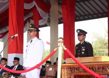 Polres Karimun Jadi Tuan Rumah Upacara HUT ke-80 RI, Ribuan Warga Padati Coastal Area