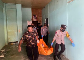 Mayat Pria Ditemukan di Ruko Karimun, Diduga Meninggal Sejak Sepekan Lalu