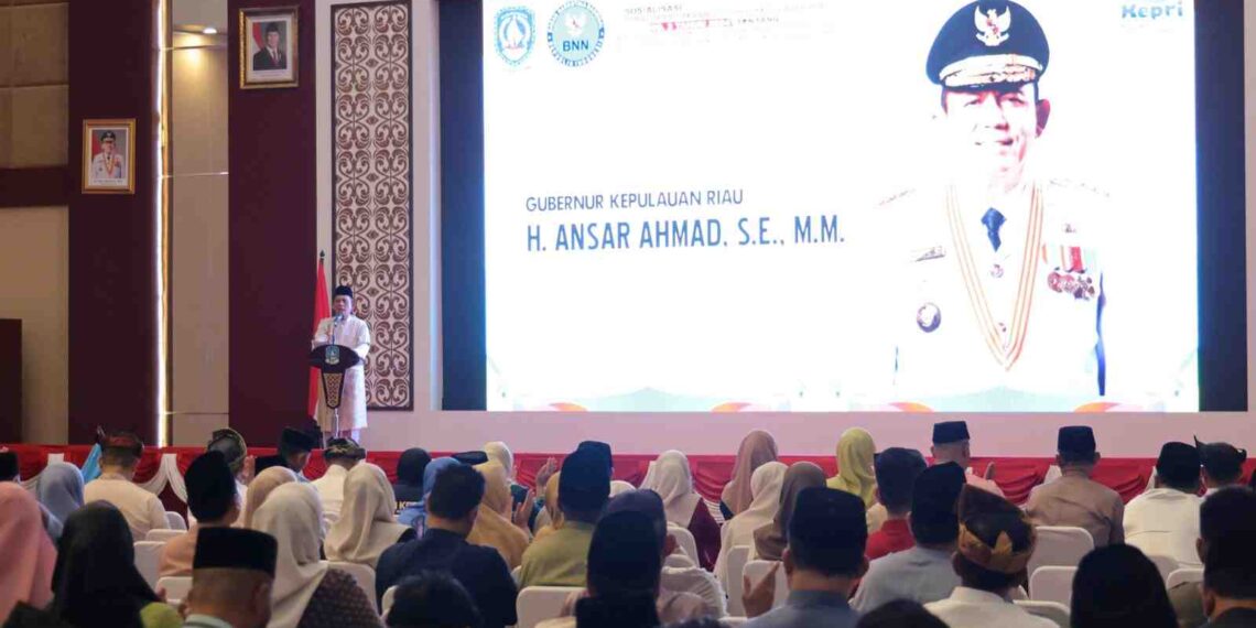 ASN Kepri Jalani Tes Urine, Ansar Tegaskan Komitmen Perangi Narkoba