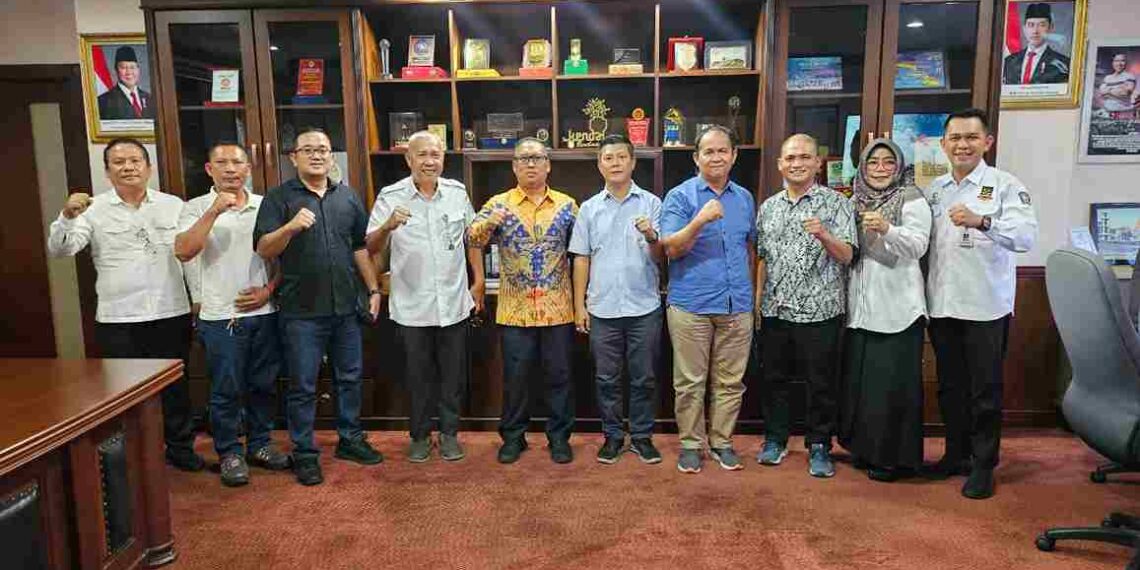 Wagub Kepri Dukung Kerabat Barkad Batam Jadi Wadah Pemersatu Warga Karimun