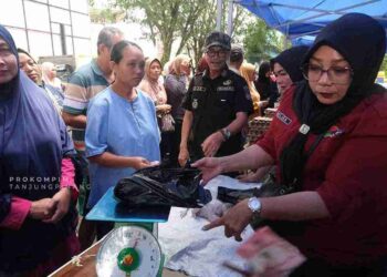 GPM Tanjungpinang Tekan Harga Pangan, Warga Serbu Pasar Murah