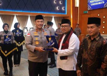 Bentengi Investasi Kepri, Kapolda Kukuhkan Da'i Kamtibmas Sebagai Cooling System