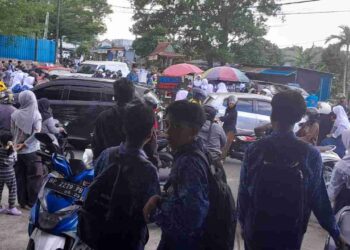 Jalur Tanjungpinang-Kijang Krodit Saat Jam Pulang Sekolah, Nyawa Pengguna Jalan Dipertaruhkan