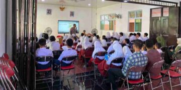 Polres Tanjungpinang Bekali Siswa Sekolah Rakyat Bahaya Narkoba dan Akses Darurat 110