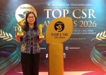FIFGROUP Raih Dua Penghargaan CSR Nasional