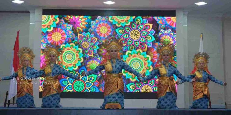 Hari Kartini dan Data Kemajuan Perempuan Tanjungpinang