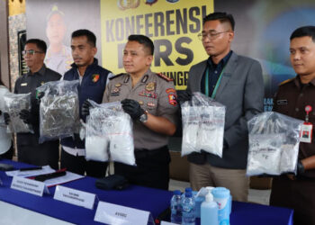 Polresta Tanjungpinang Gagalkan Peredaran Hampir 8 Kg Narkotika, Lima Tersangka Ditangkap