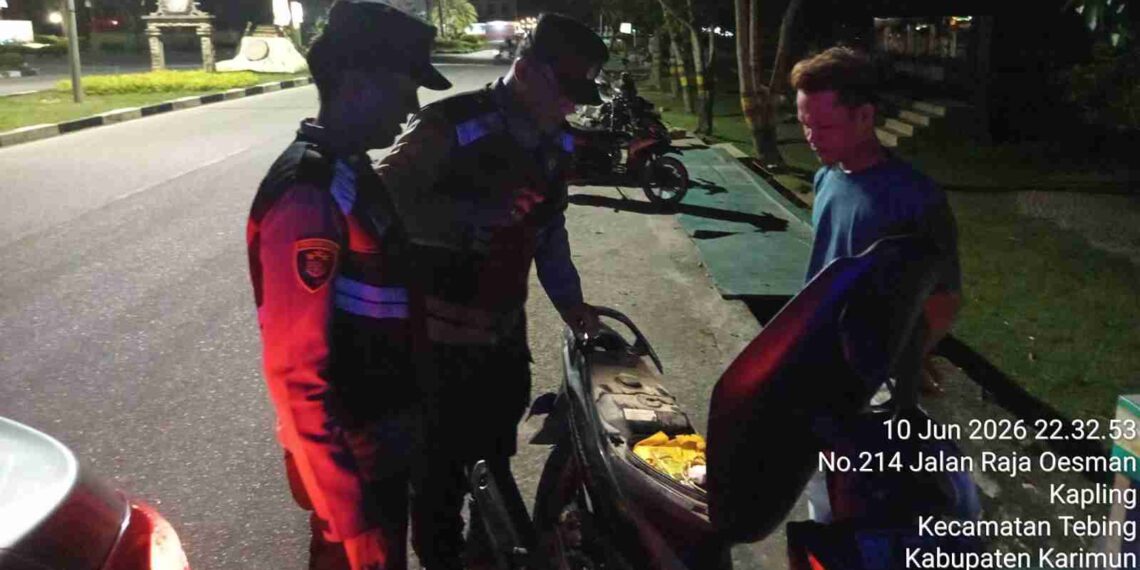 Polsek Meral Perkuat Patroli, Warga Diajak Aktif Jaga Keamanan Lingkungan