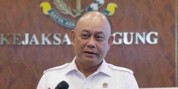 Kejagung Tahan Tiga Eks Pimpinan BGN, Diduga Terlibat Korupsi Program MBG