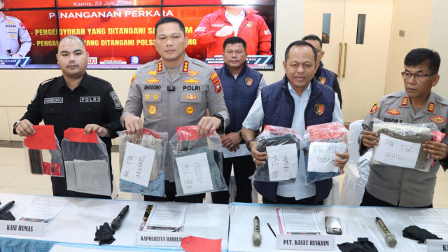 Polresta Barelang Tetapkan Delapan Tersangka dalam Kasus Pengeroyokan dan Penganiayaan yang Viral