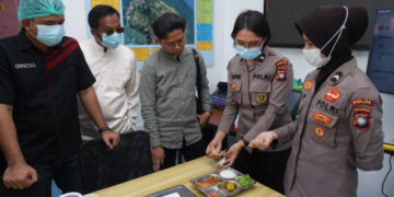 Anggota DPRD, Mahasiswa hingga Ojol Tinjau SPPG Polda Kepri