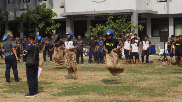 Semarak HUT ke-81 RI, Satkor Koarmada I Gelar Lomba Tradisional