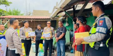 HUT Polantas ke-71, Satlantas Karimun Salurkan 40 Paket Sembako
