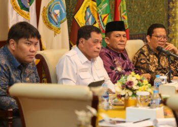 Pemprov Kepri dan Komisi VI DPR RI membahas konektivitas pelabuhan dan integrasi logistik untuk menekan disparitas harga antarpulau.