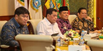 Pemprov Kepri dan Komisi VI DPR RI membahas konektivitas pelabuhan dan integrasi logistik untuk menekan disparitas harga antarpulau.